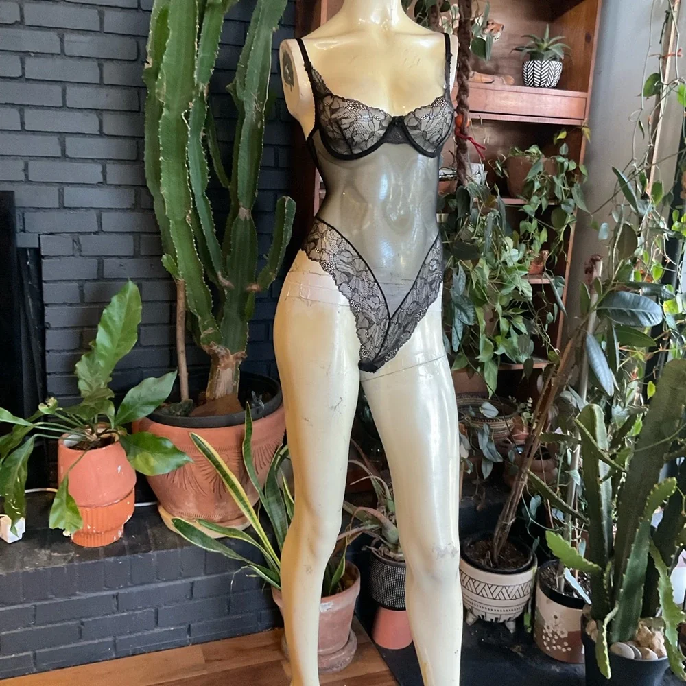 Black, lacey, supportive, underwire, thong teddy
